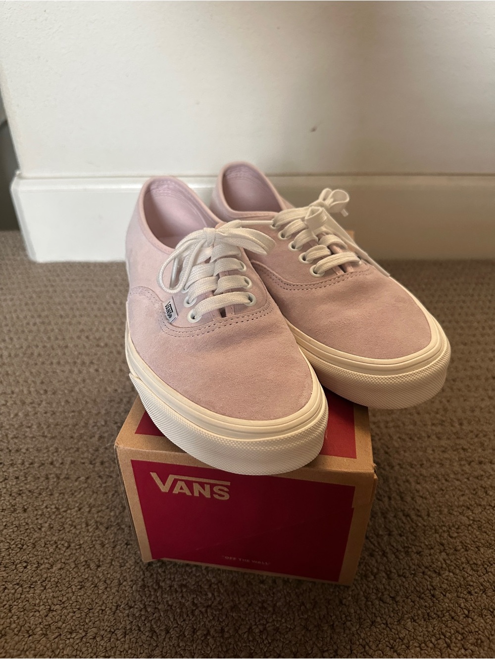 Vans lavender suede authentic